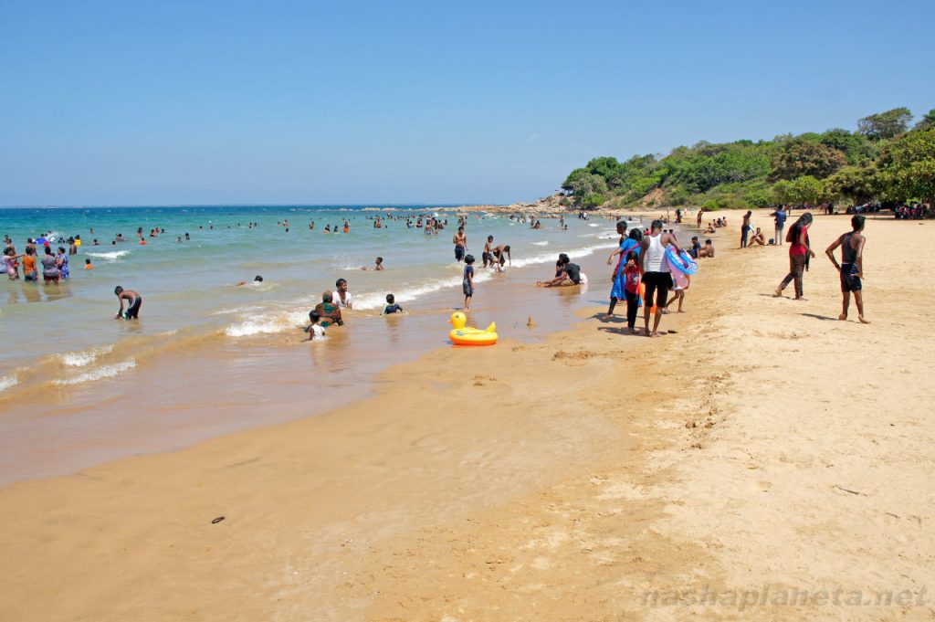 trincomalee-marble-beach